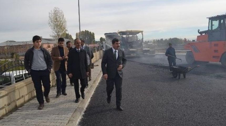 Muş Devlet Hastanesi&rsquo;nin Yolu Asfaltlanıyor