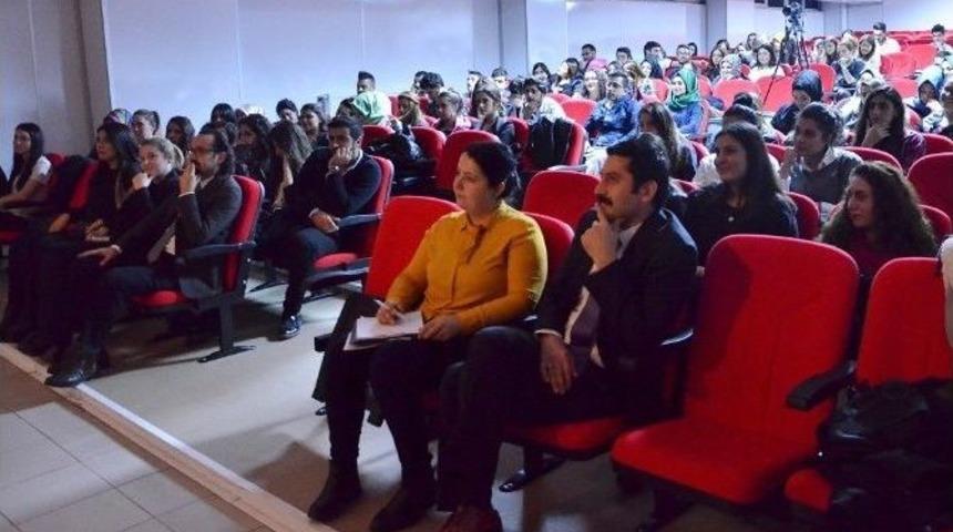 &lsquo;dijitalde Kişisel Marka Y&ouml;netimi&rsquo; Semineri Ger&ccedil;ekleşti