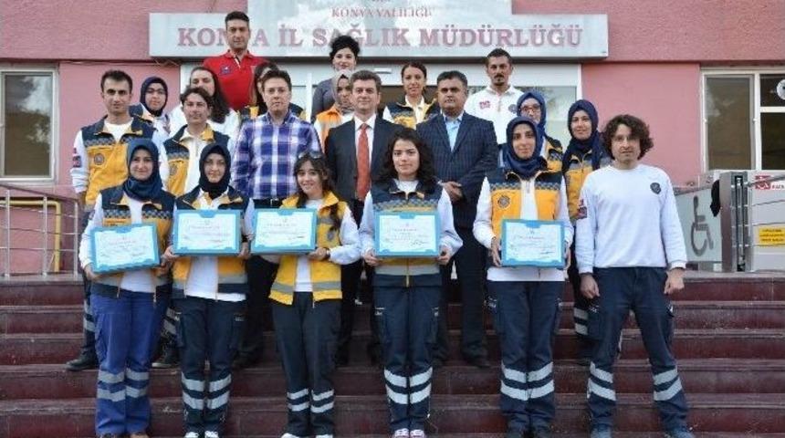 Konya&rsquo;da Başarılı 112 &Ccedil;alışanları &Ouml;d&uuml;llendirildi