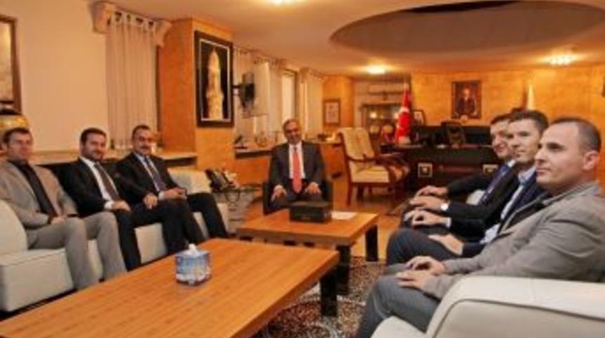 Mardin Barosu&rsquo;ndan Vali Ko&ccedil;ak&rsquo;a Ziyaret