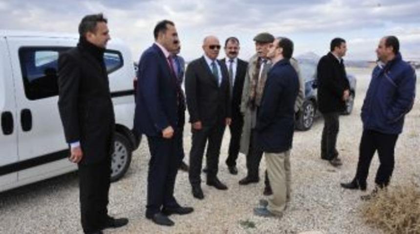 Karaman&rsquo;da 15 Bin Kişilik Stadyum Projesi &Ccedil;alışmaları Başladı