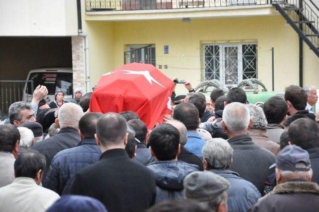 Kayıp Denizcinin Cenazesi Bir Yıl Sonra Memleketinde Defnedildi