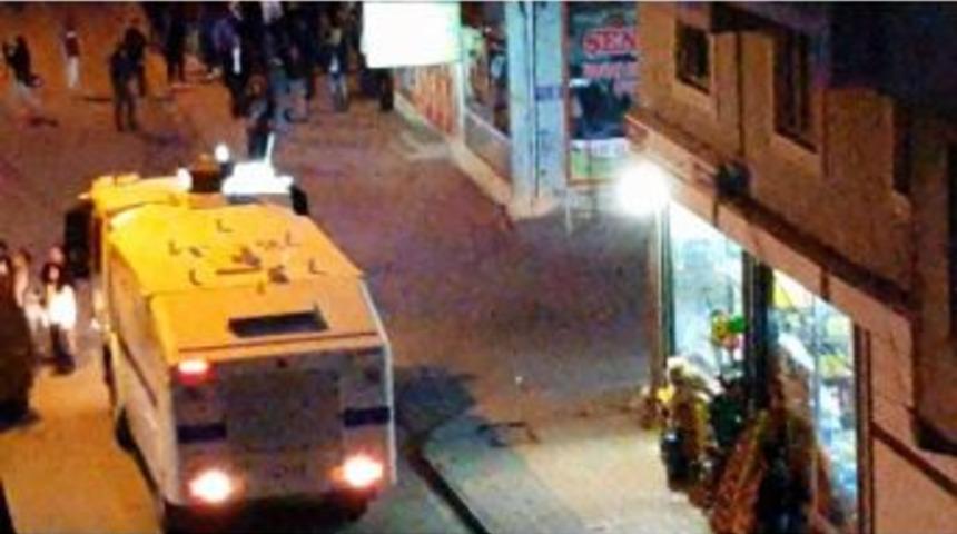 Silvan&rsquo;da İzinsiz Y&uuml;r&uuml;y&uuml;şe Polis M&uuml;dahalesi