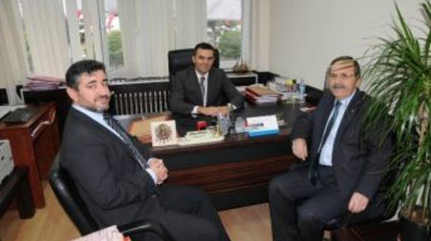 Başkan Şahin, İl&ccedil;eye Yeni Atanan Hakim Ve Savcıları Ziyaret Etti