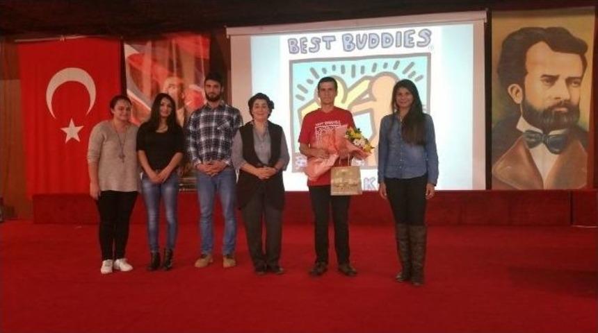 Engellilerle G&ouml;n&uuml;ll&uuml; Arkadaşlık Programı Uygulamalarının İkincisi Ger&ccedil;ekleşti