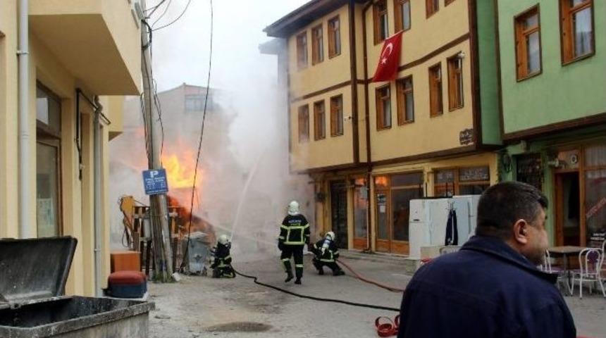 K&uuml;tahya&rsquo;da Doğalgaz Patlaması Faciaya Sebep Oluyordu