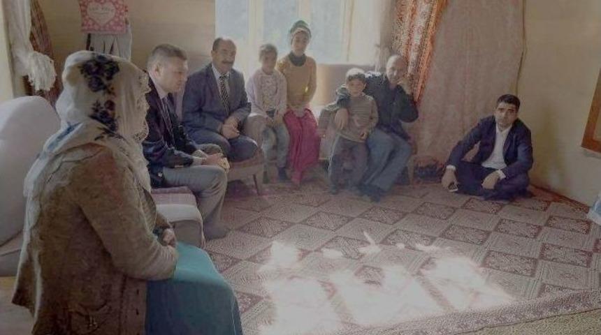 Valiye Yazdığı Mektup Sayesinde Okula Kazandırıldı