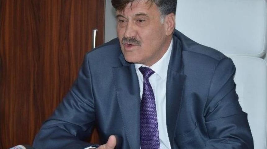 Otob&uuml;s Şof&ouml;r&uuml;nden &Ouml;rnek Davranış