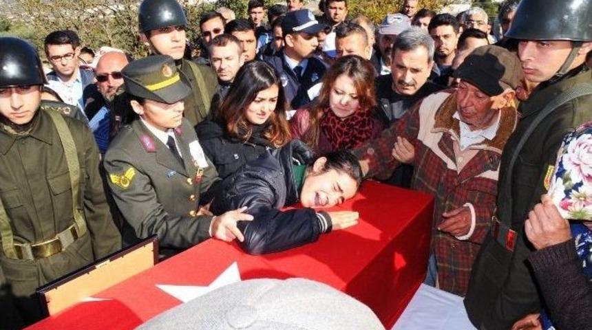 Şehit Teğmen Son Kez Baba Ocağında