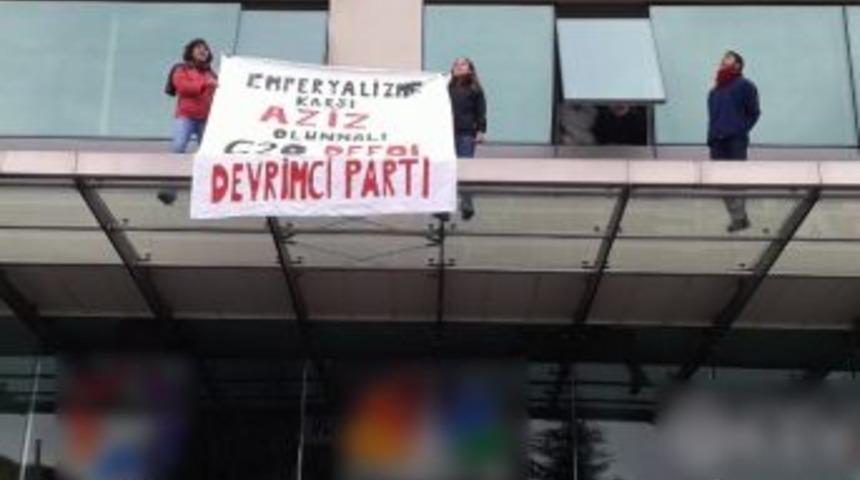 G-20&rsquo;yi Protesto İ&ccedil;in Kanalı Bastılar