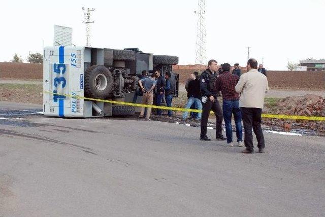 Diyarbakır’da Toma Devrildi