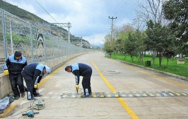 Zabıta, Trafik Denetimlerini Titizlikle Yürütüyor