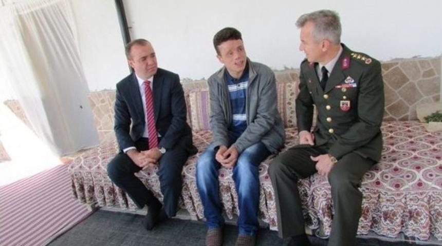 Albay&rsquo;dan, Gaziye Fotoğraf Alb&uuml;m&uuml;