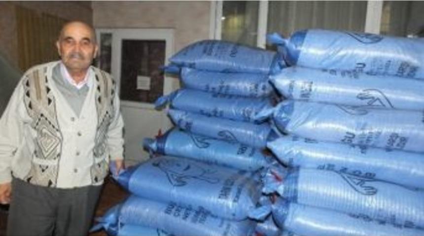 Burhaniye&rsquo;de &Ccedil;ift&ccedil;ilere Ucuz Buğday Tohumluğu Dağıtıldı