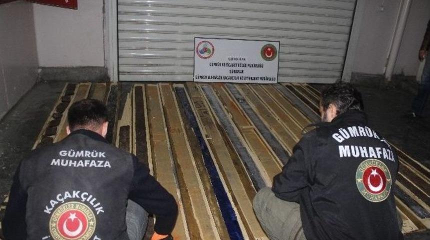G&uuml;rbulak G&uuml;mr&uuml;k Kapısı&rsquo;nda 124 Kilogram Uyuşturucu Ele Ge&ccedil;irildi