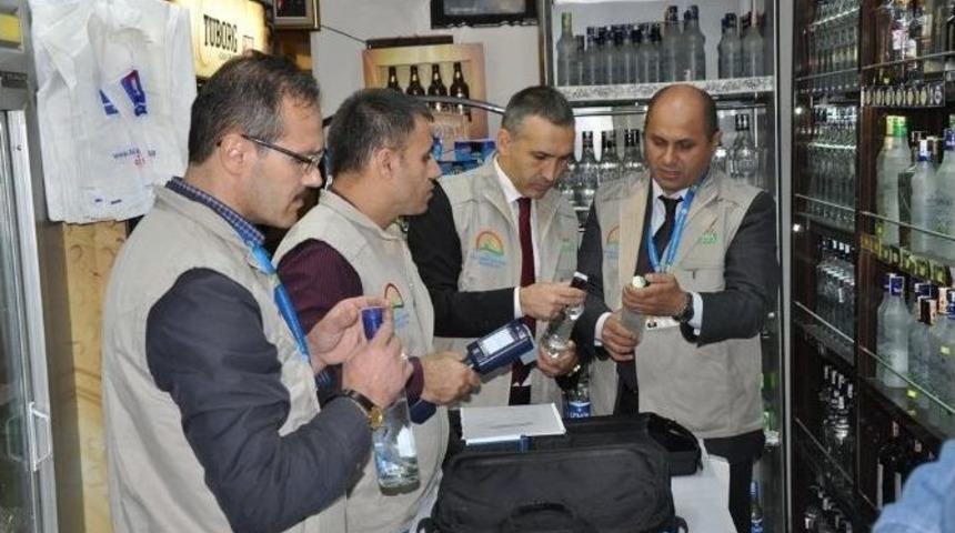 Manisa&rsquo;da Ka&ccedil;ak Ve Sahte İ&ccedil;ki Denetimi