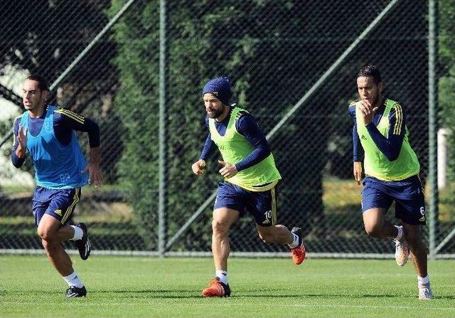 Fenerbahçe’de Hazırlıklar Sürüyor