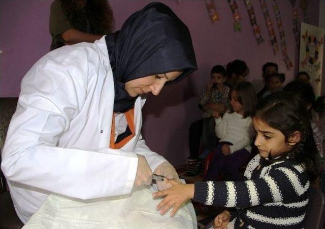 Podovan’dan Minik Öğrencilere El Ve Ayak Bakımı Semineri