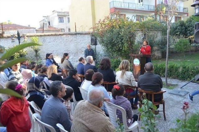 Söke’de Yaz Tatilinde Kitap Okuyan Çocuklar Ödüllendirildi