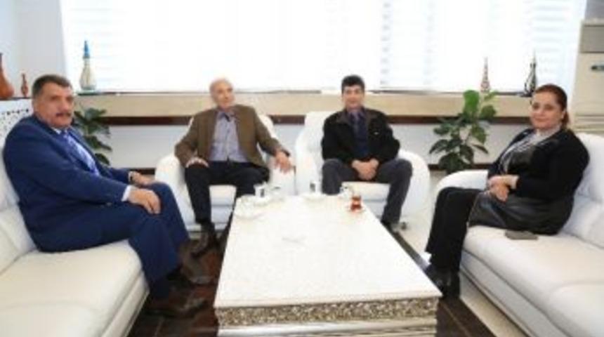 T&uuml;rkmenistan&rsquo;dan Gelen Heyet, Başkan G&uuml;rkan&rsquo;ı Ziyaret Etti