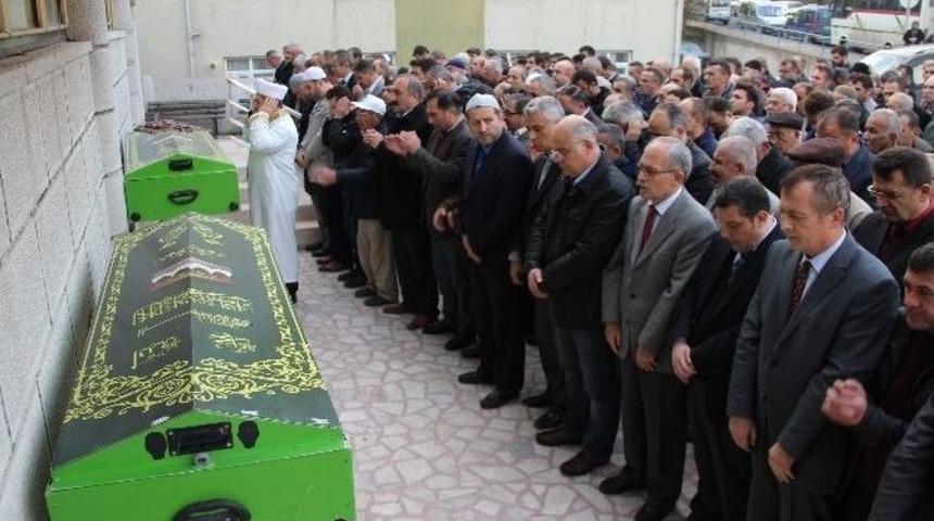 Soba Faciasında Hayatını Kaybeden Karı-koca Toprağa Verildi