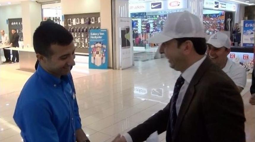 Pet Şişeyi Kutuya Atınca Neye Uğradığını Şaşırdı