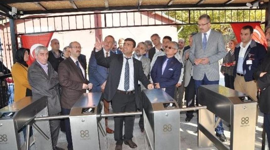 Meslek Lisesi &rsquo;turnikelendi&rsquo;