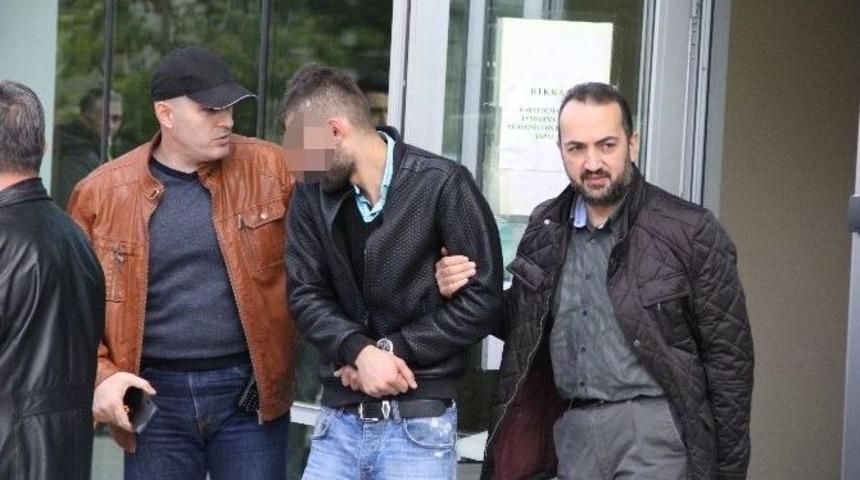 Tanımadıkları Kişileri Korkutmak İ&ccedil;in Silahla Ateş A&ccedil;tılar