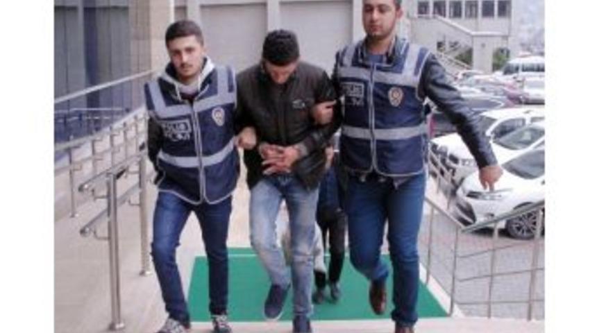 Zonguldak Kom&rsquo;dan 40 Bin Lira Değerinde Uyuşturucu Operasyonu