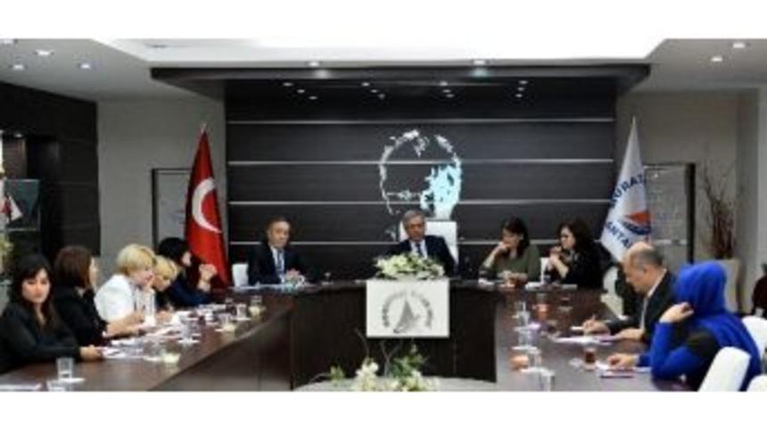 Muratpaşa&rsquo;dan Kadın Sorunlarına &Ccedil;&ouml;z&uuml;m Ekibi
