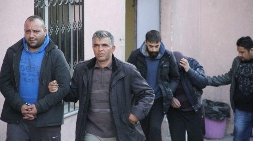 Caminin Bakır Kaplamasını &Ccedil;alan 3 Kişi Yakalandı