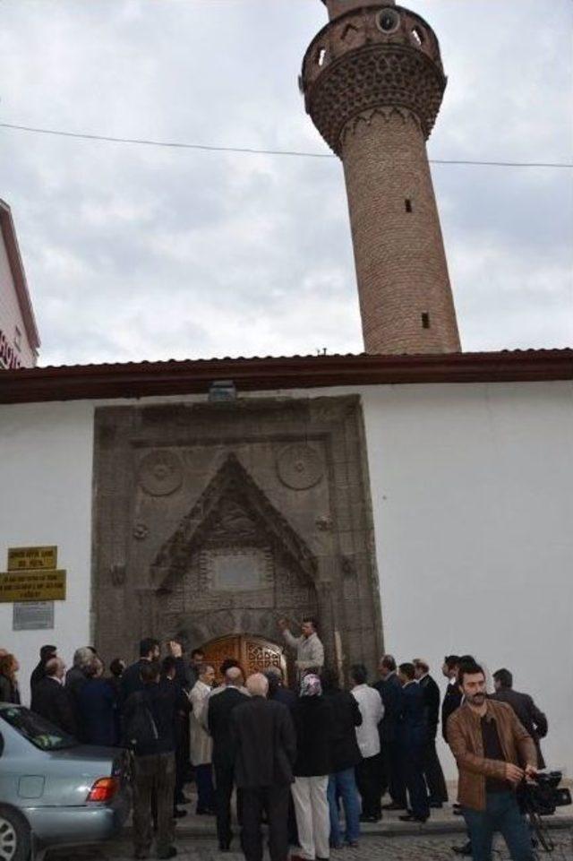 Danişmendlilerin Başkenti Niksar’a Hayran Kaldılar