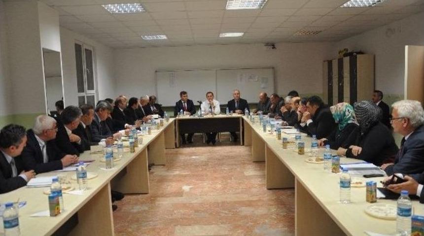 Girgin: "m&uuml;d&uuml;rlerin G&uuml;ndemi Eğitim &Ouml;ğretim Olmalı"