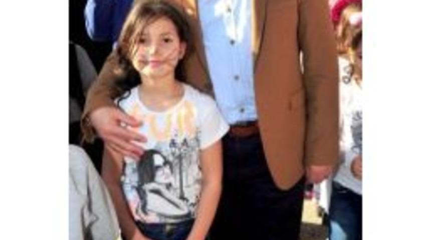 &Ccedil;ağlayan &Ouml;ğrencilerle