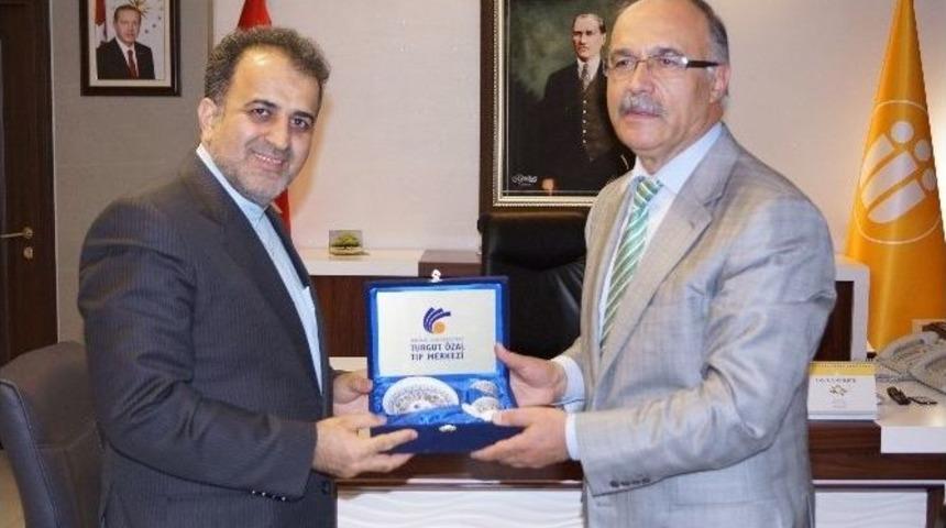 D-8 Genel Sekreteri Mousavi&rsquo;den Rekt&ouml;r &Ccedil;elik&rsquo;e Ziyaret