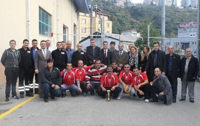 Samulaş’ta Voleybol Turnuvası