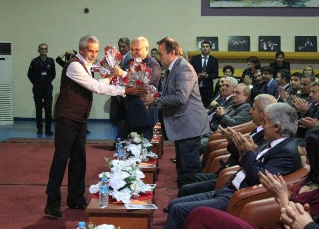 Bakırk&ouml;y Cezaevi&rsquo;nde Oynanan Tiyatro Oyununda G&ouml;zyaşları Sel Oldu