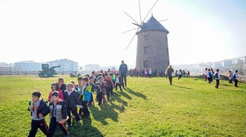 &Ccedil;ocukların Neşesi Altınk&ouml;y&rsquo;&uuml; Sarıyor