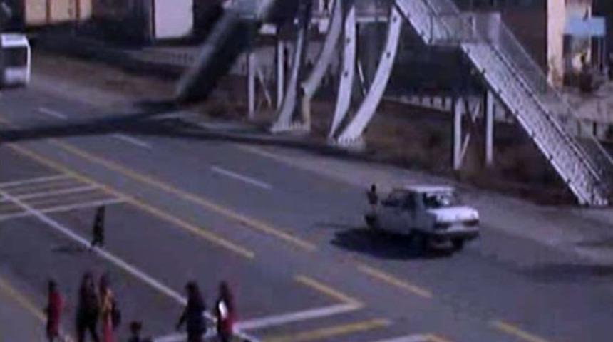 Minik Umut&rsquo;un Hayatını Kaybettiği Kaza Kameraya Yansıdı