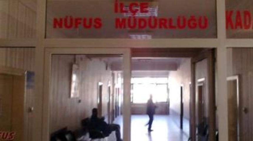 N&uuml;fus Memuru Sahtecilikten A&ccedil;ığa Alındı