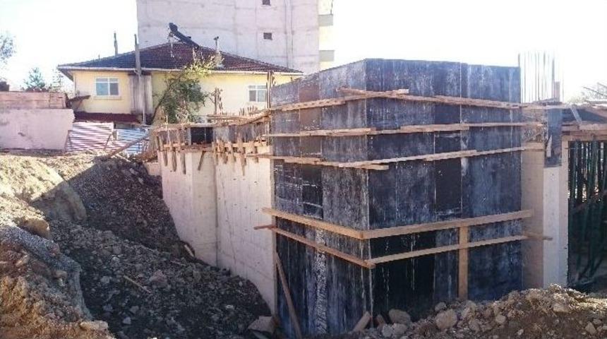 Han&ouml;n&uuml; Merkez Camisi Şeyh Şaban-ı Veli Camisi Adıyla Yeniden Yapılıyor