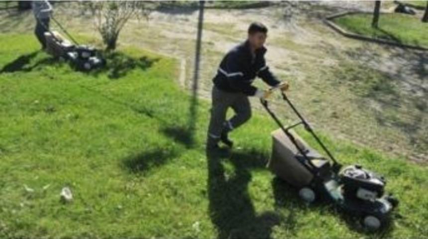 Bandırma&rsquo;da Yeşil Alan &Ccedil;alışmaları