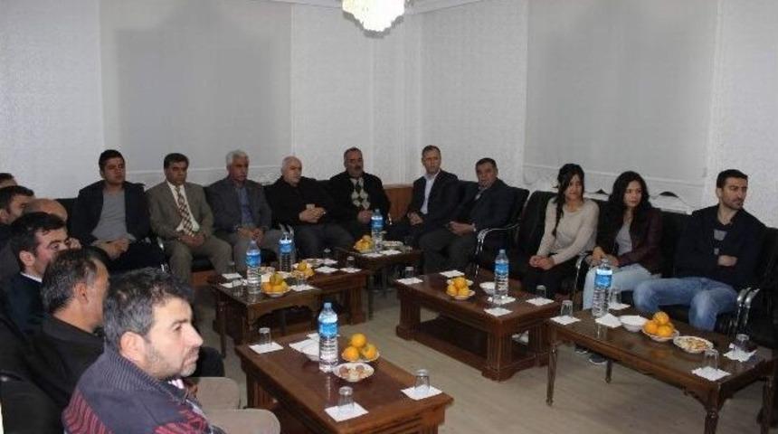 Etkili İletişim İ&ccedil;in Anadolu İnsanı Yunus Ve Nasrettin Hocanın Dilini Kullanıyor