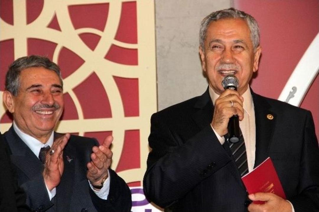 Arın&ccedil; Nikah Şahidi Oldu