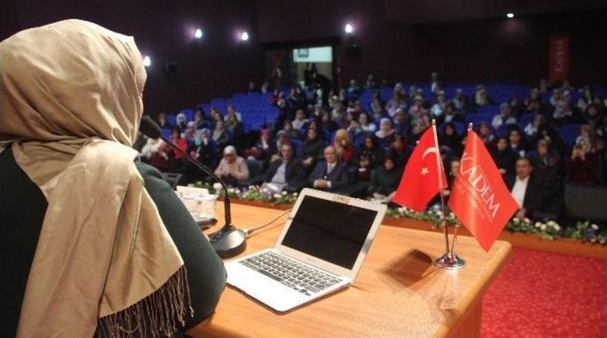 Semavi Dinlerde Kadın Tasavvuru Seminerinin 2&rsquo;ncisi Yapıldı