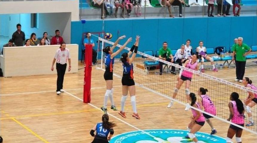 Sultanlar Namağlup Devam