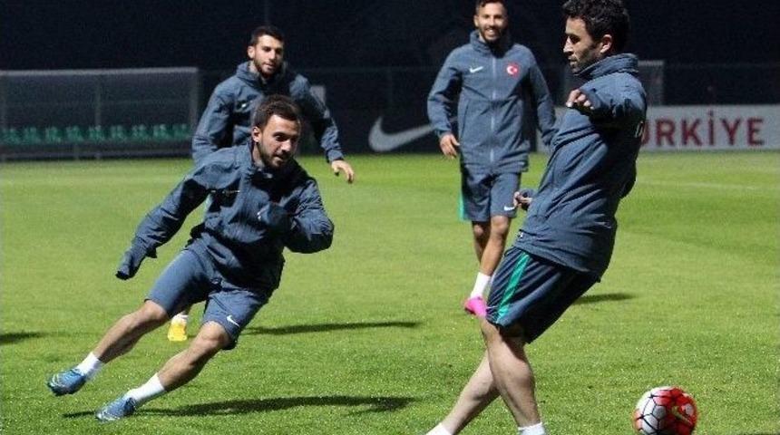 A Milli Takım, Yunanistan Ma&ccedil;ı Hazırlıklarına Başladı