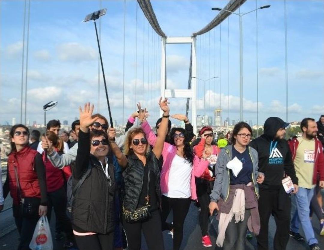 Maratondan Renkli G&ouml;r&uuml;nt&uuml;ler