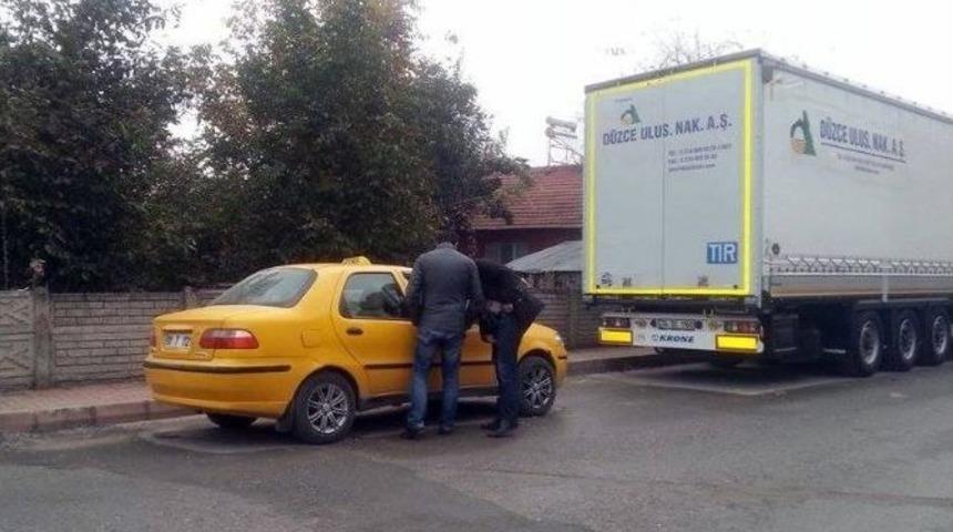 Taksi Bulundu, Taksici Kayıp