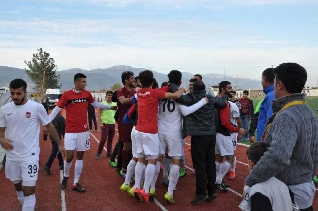 İslahiyespor İlk Galibiyetini Aldı
